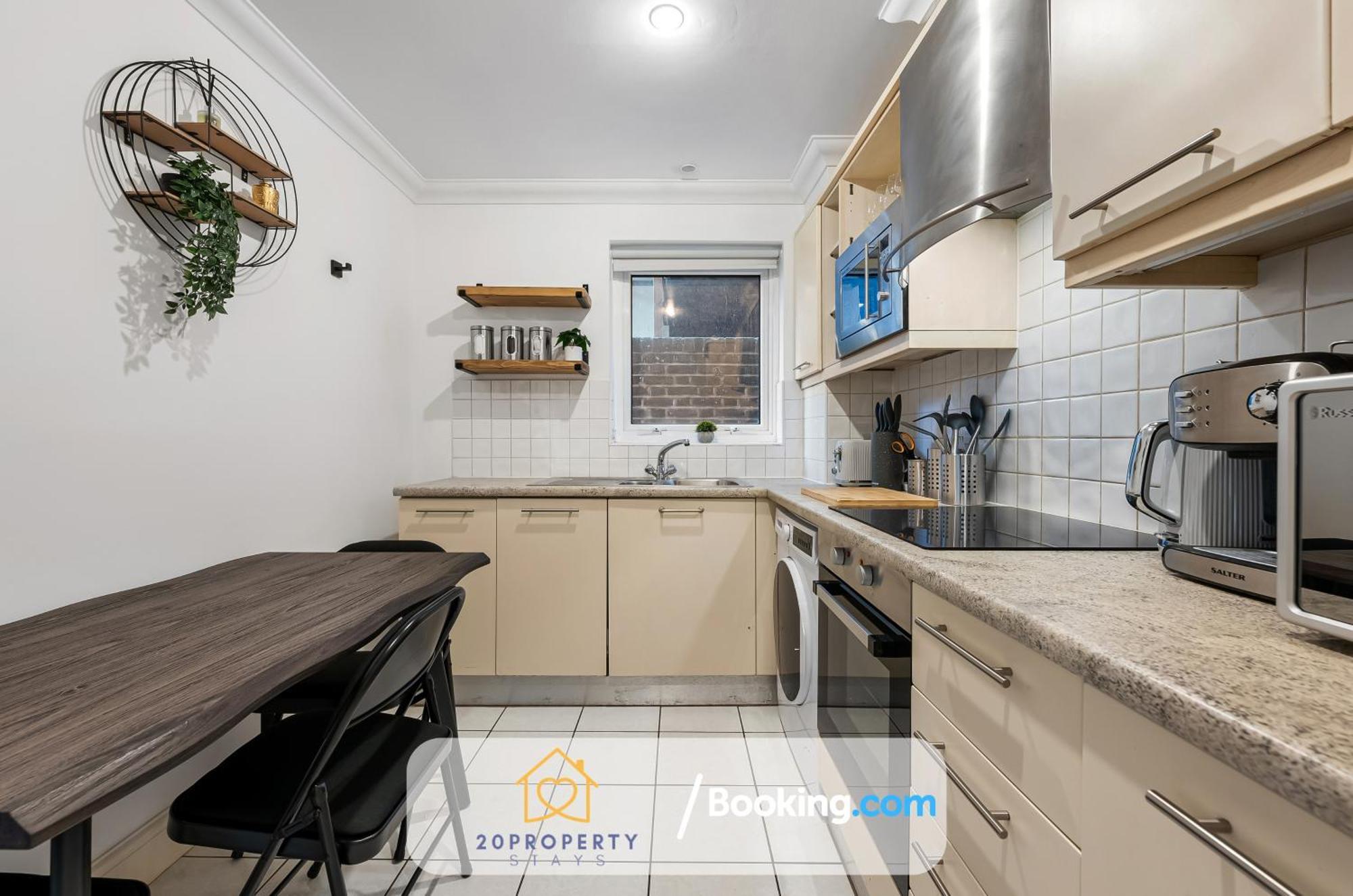 Luxury Long In Bow Road Appartamento *
