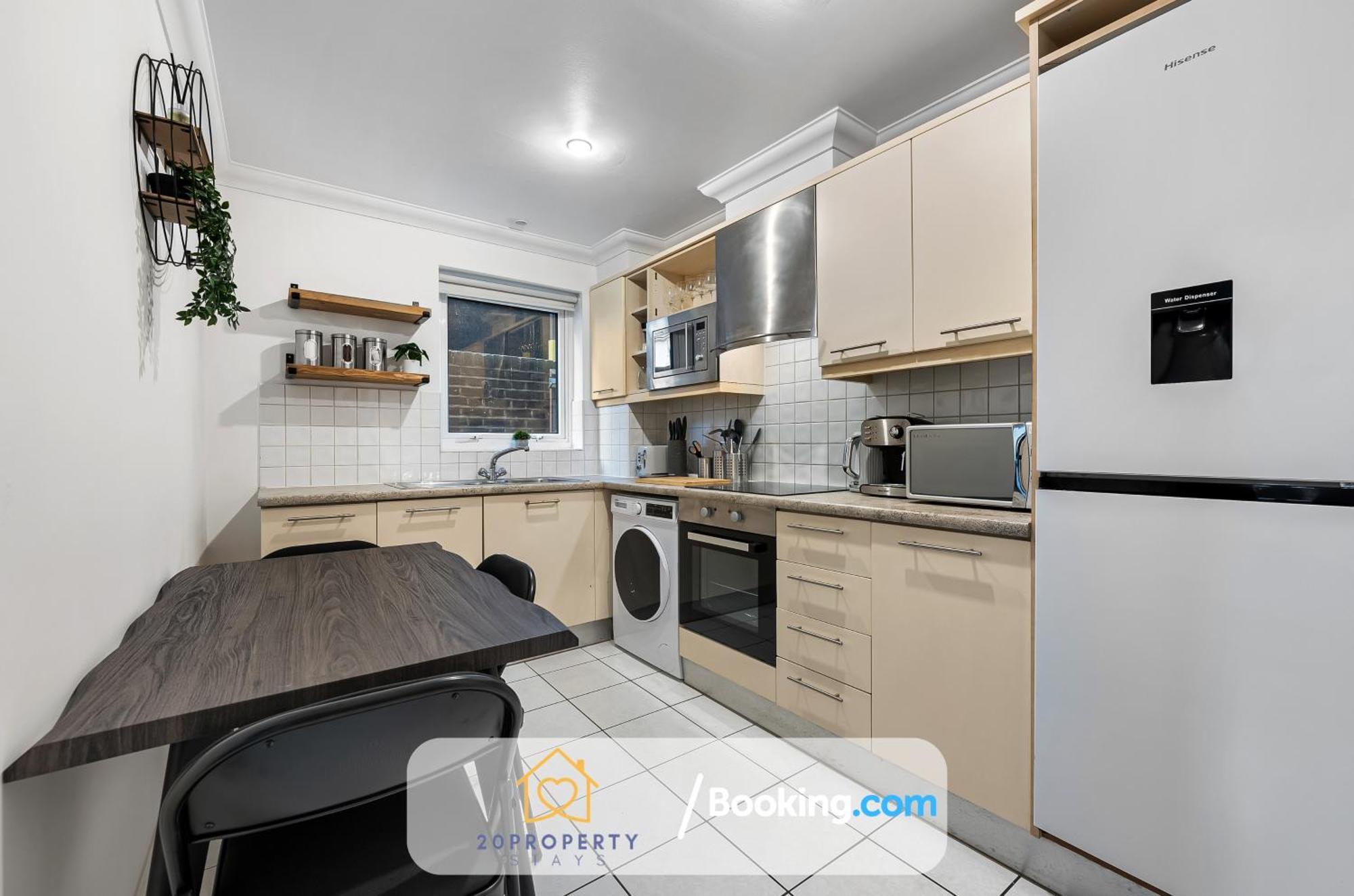 Luxury Long In Bow Road Appartamento